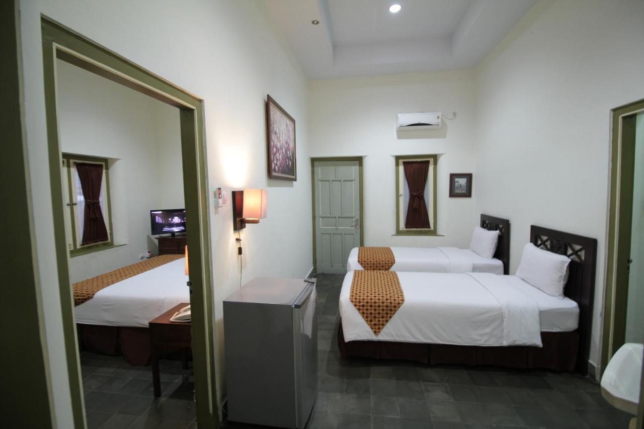 The Kresna Hotel Yogyakarta Kültér fotó